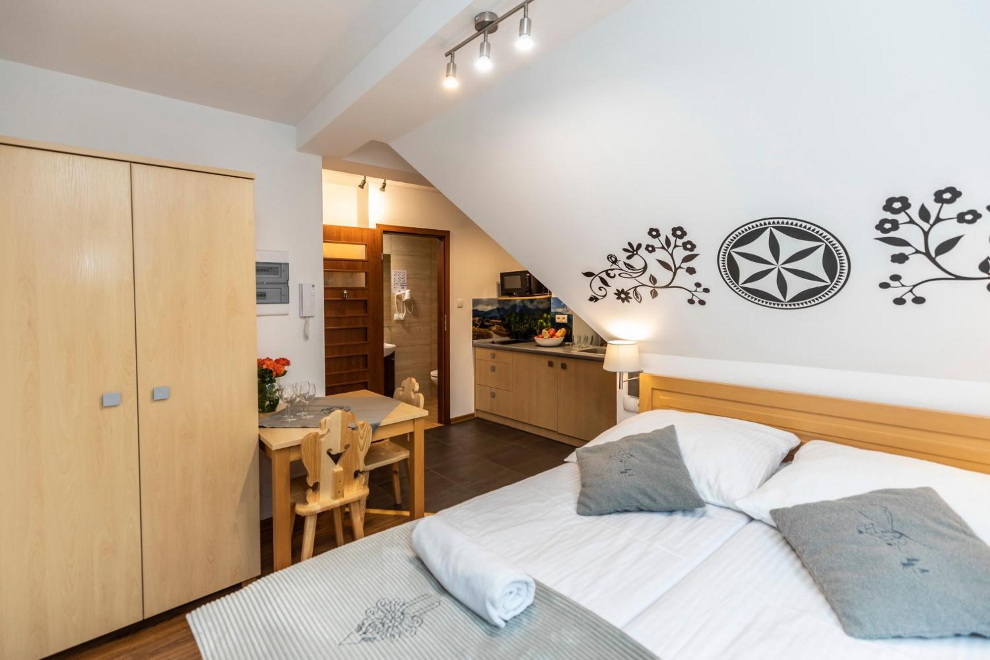Udanypobyt Apartamenty Przy Dolinach C I D コシチェリスコ エクステリア 写真