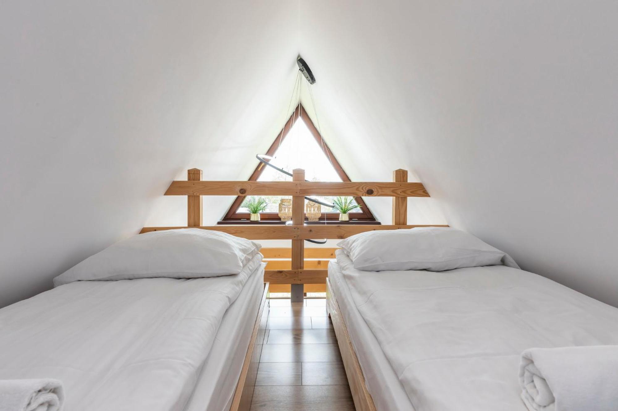 Udanypobyt Apartamenty Przy Dolinach C I D コシチェリスコ エクステリア 写真